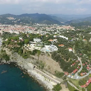 Capo Torre & Albisola Superiore