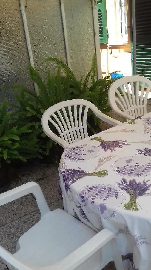A Ca Du Piero Apartment Albisola Superiore